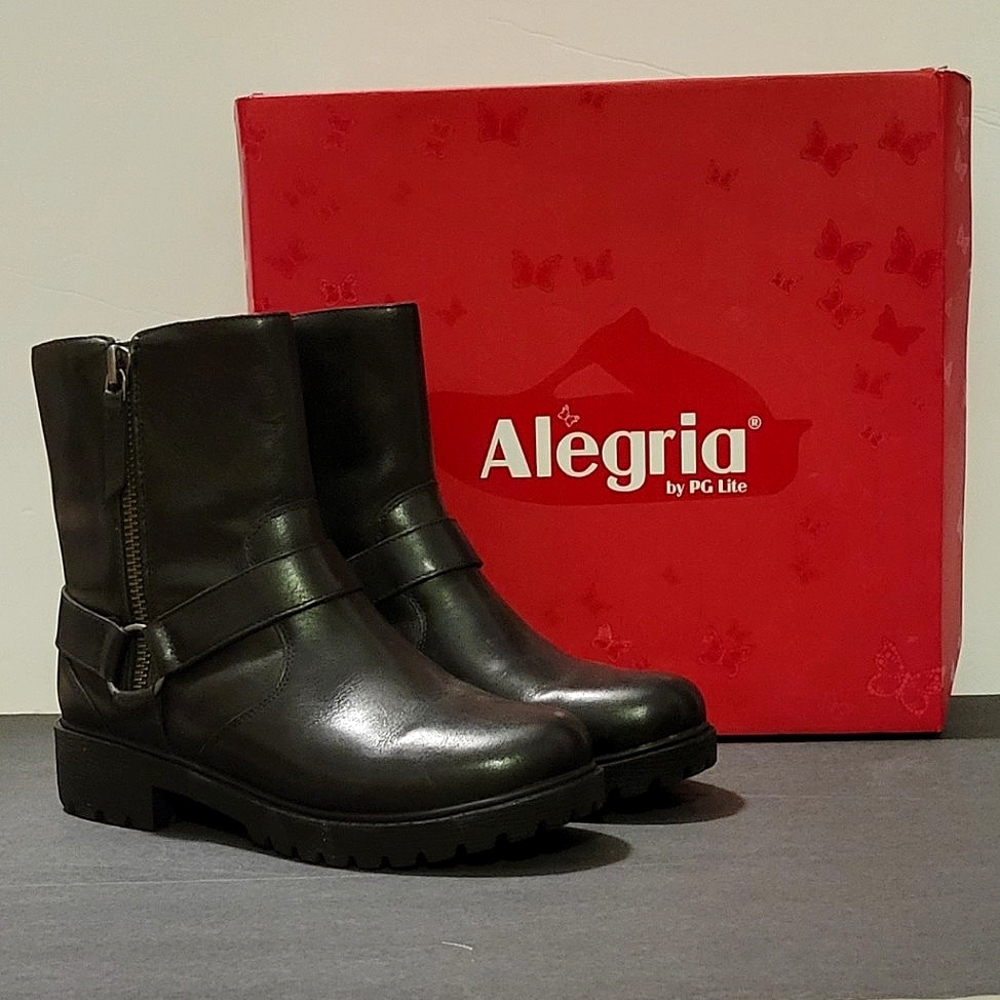 (New in box) Alegria by PG Lite Charlette Boot in Crazyhorse Black